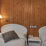 Hotel Snoe 3*