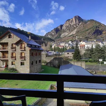 Snoe Hotel 3*