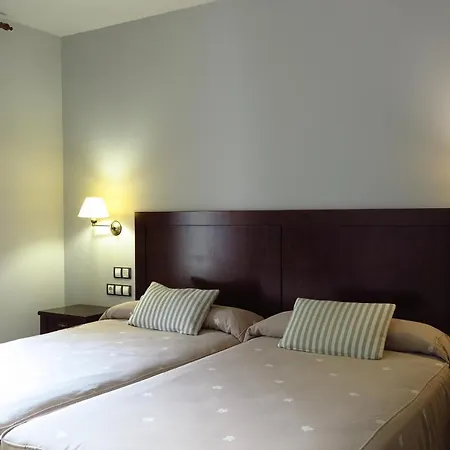 Snoe Hotel 3*