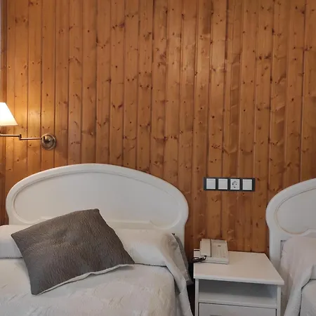 Hotel Snoe 3*