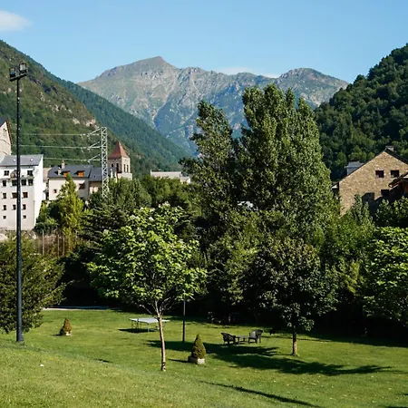 Hotel Snoe 3*